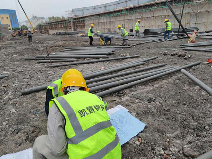 益阳螺栓球网架结构